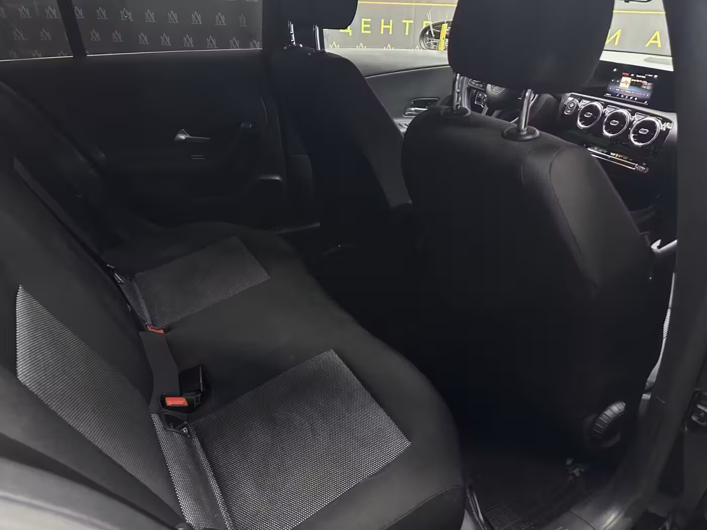 Mercedes-Benz CLA фото 25