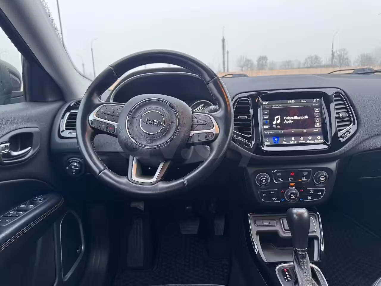 Jeep Compass фото 9