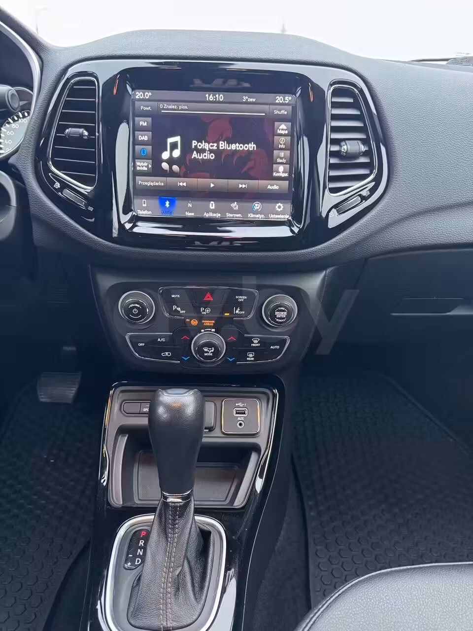 Jeep Compass фото 12