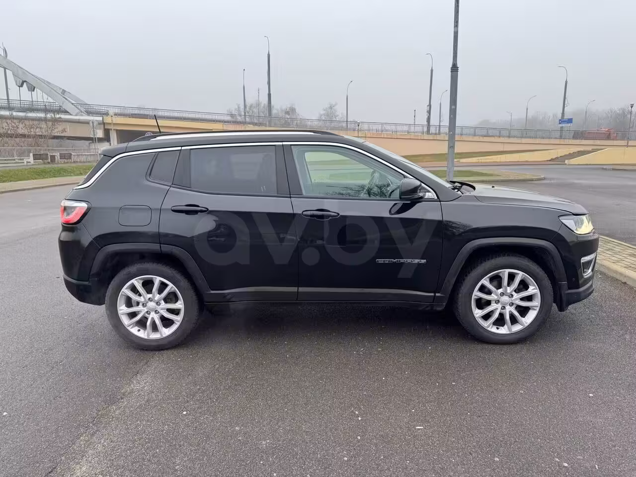 Jeep Compass фото 3