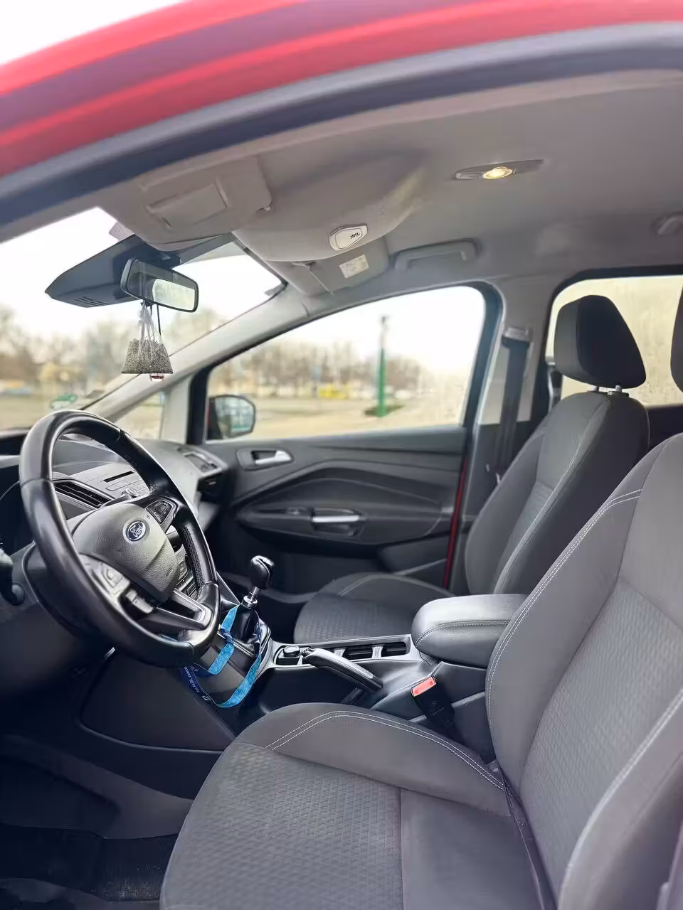 Ford Grand C-Max фото 7