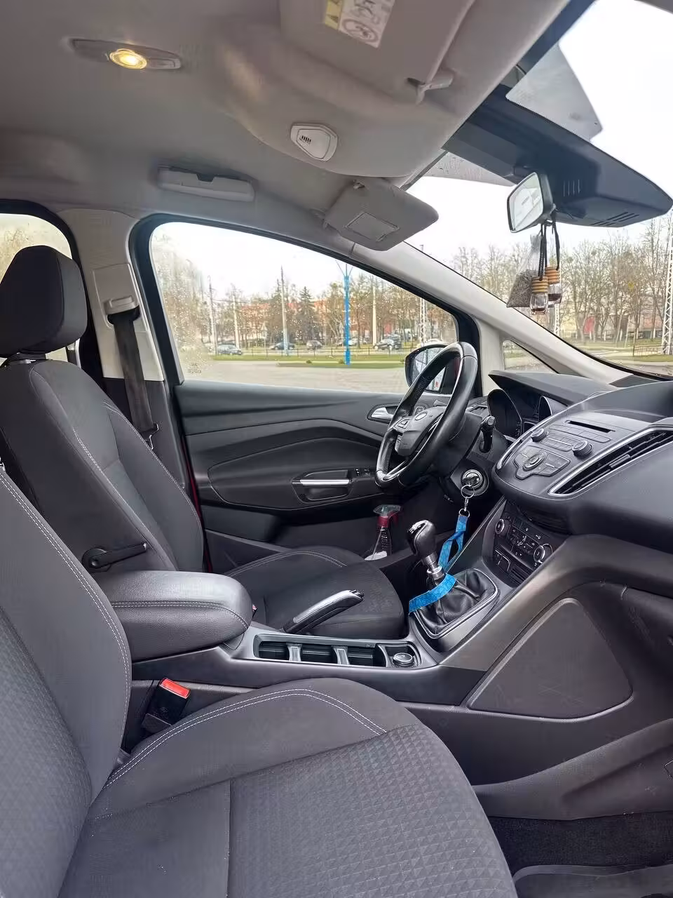 Ford Grand C-Max фото 8