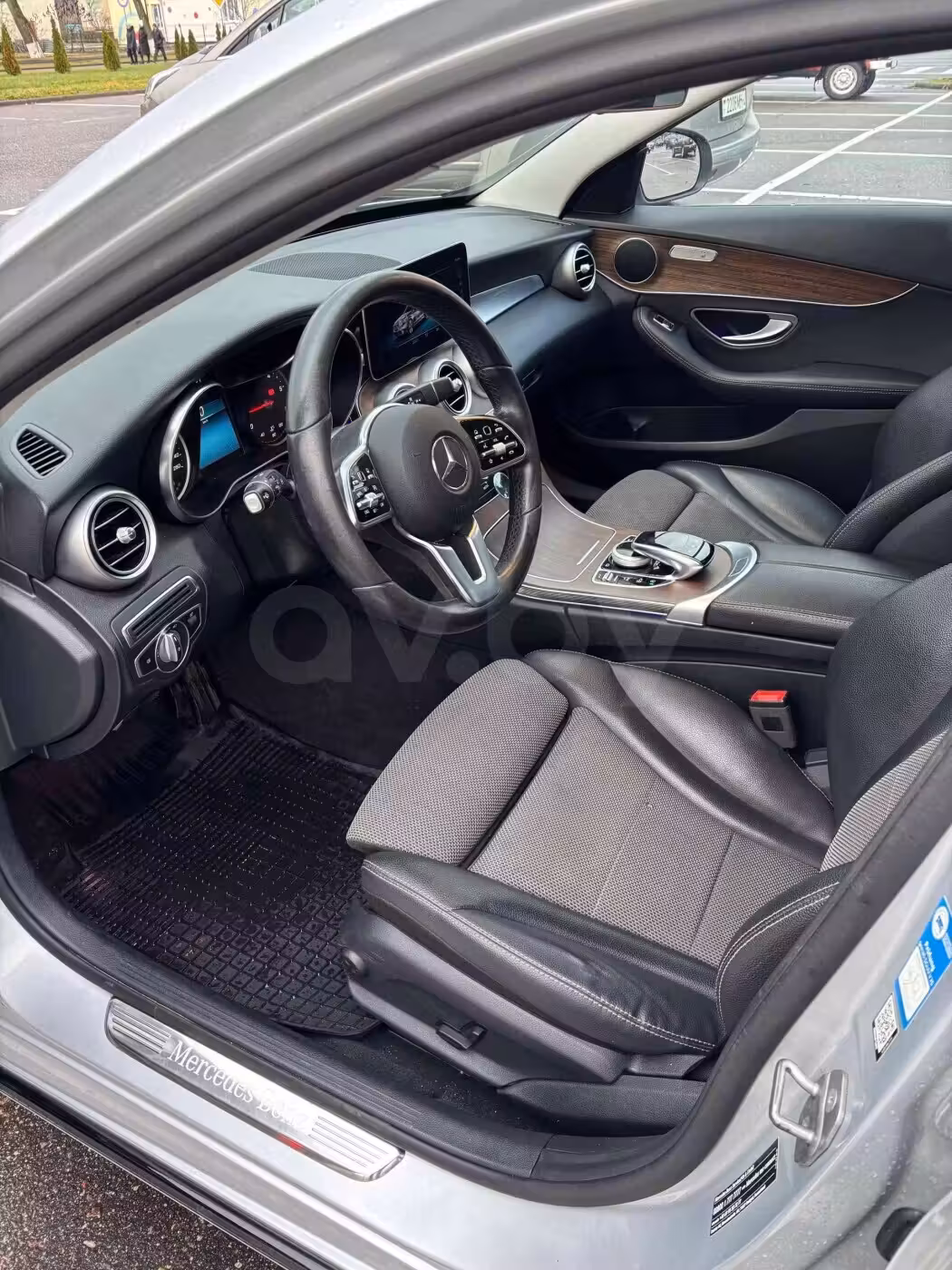 Mercedes-Benz C-Класс фото 10