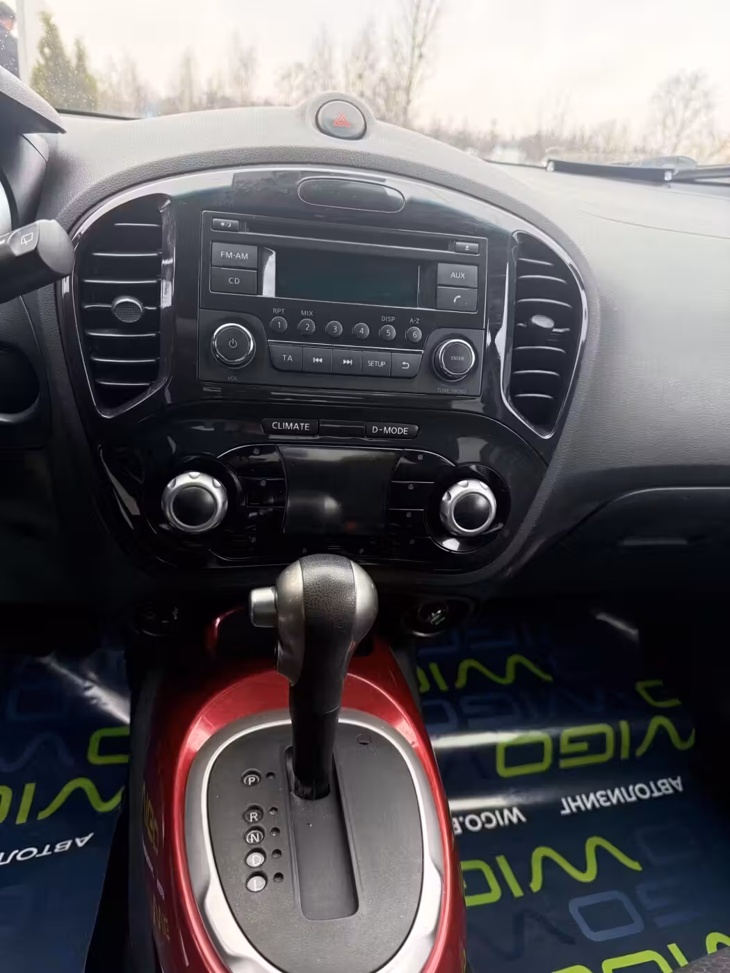 Nissan Juke фото 13