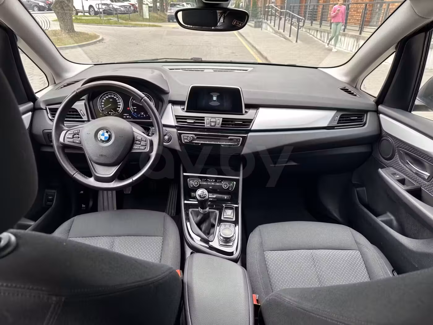 BMW 2 серия Active Tourer фото 11