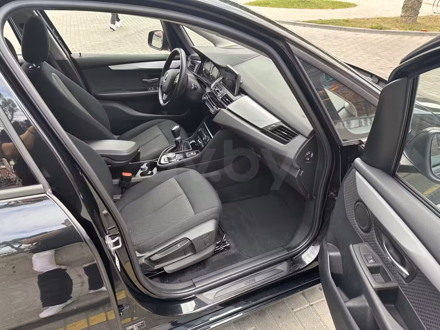 BMW 2 серия Active Tourer фото 13