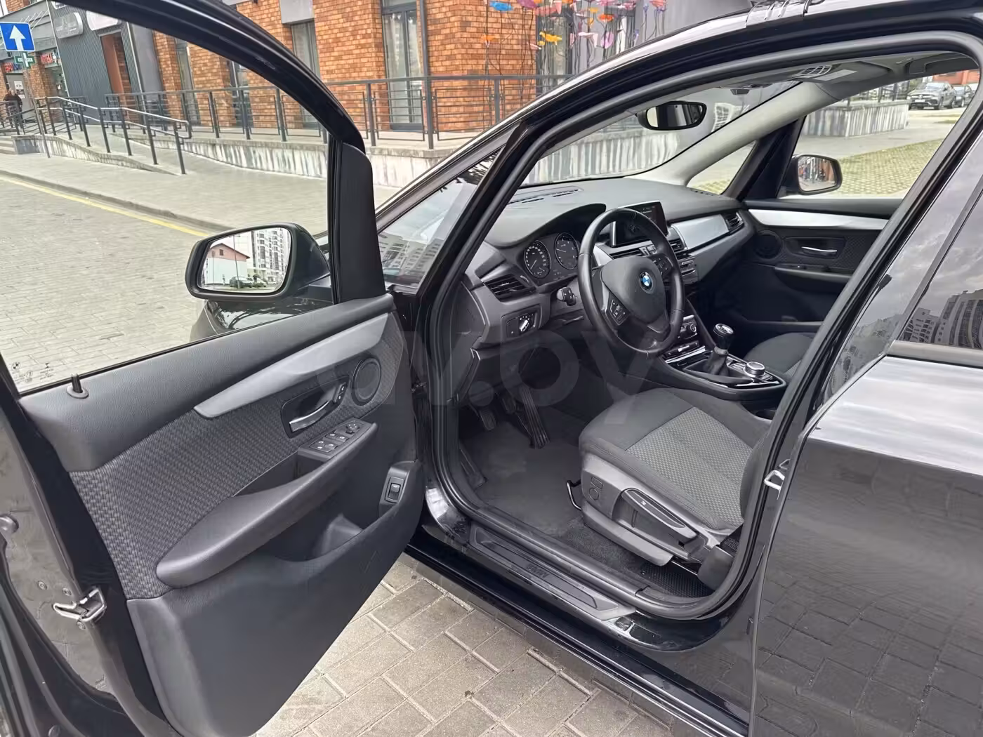 BMW 2 серия Active Tourer фото 14