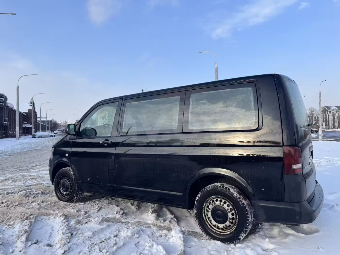 Volkswagen Caravelle фото 6