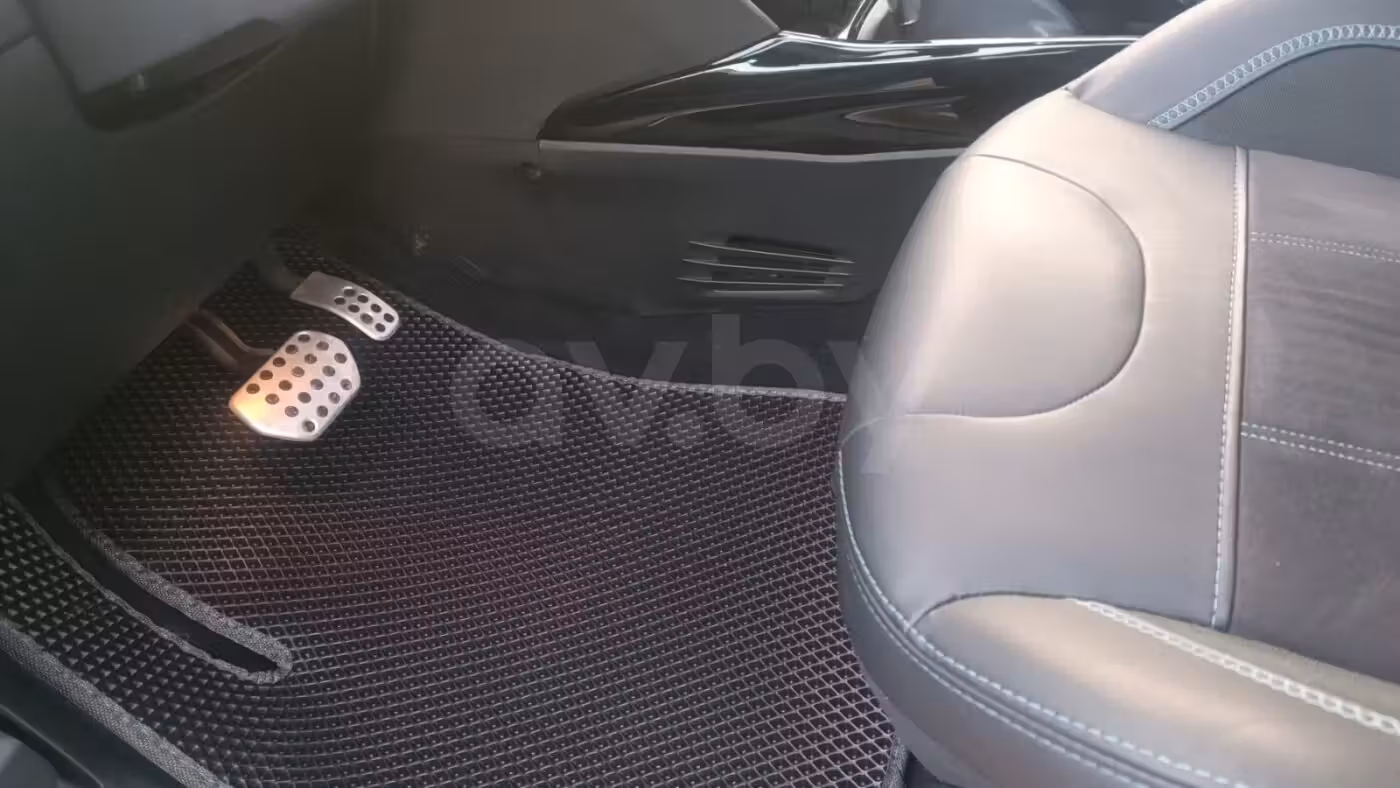 Peugeot 2008 фото 15