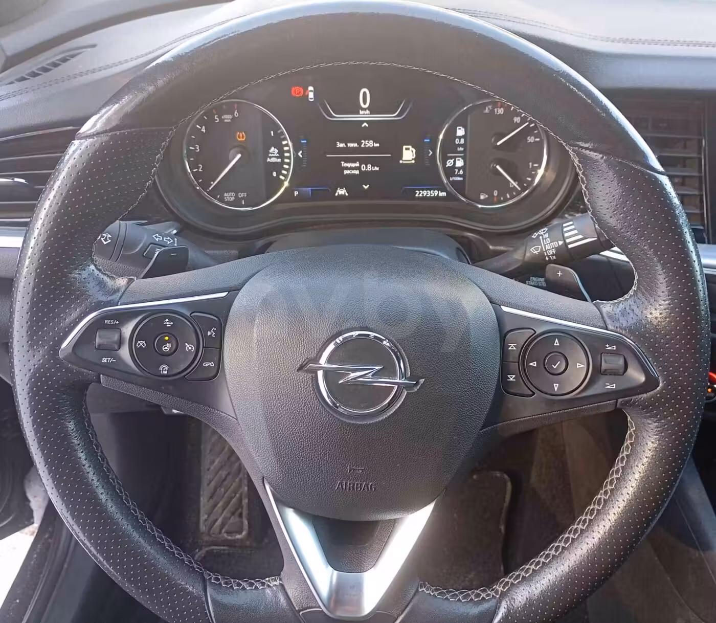 Opel Insignia фото 13