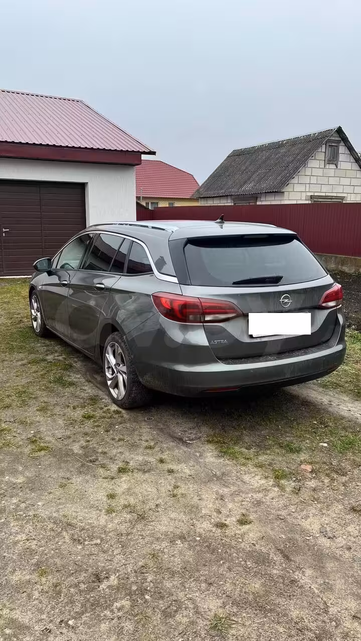 Opel Astra фото 2
