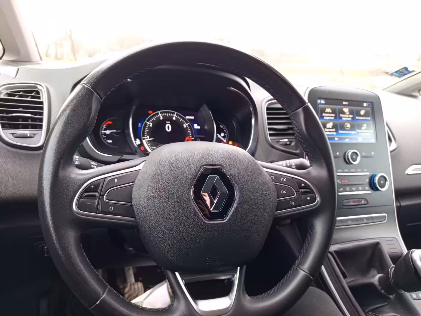 Renault Scenic фото 13