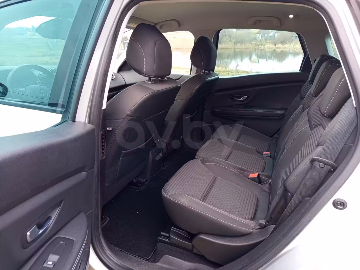 Renault Scenic фото 25