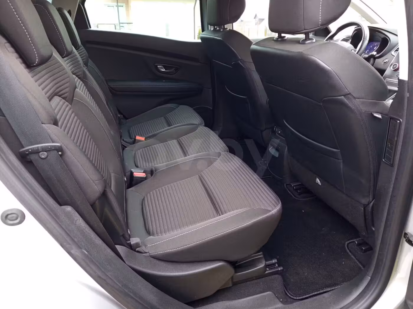 Renault Scenic фото 26
