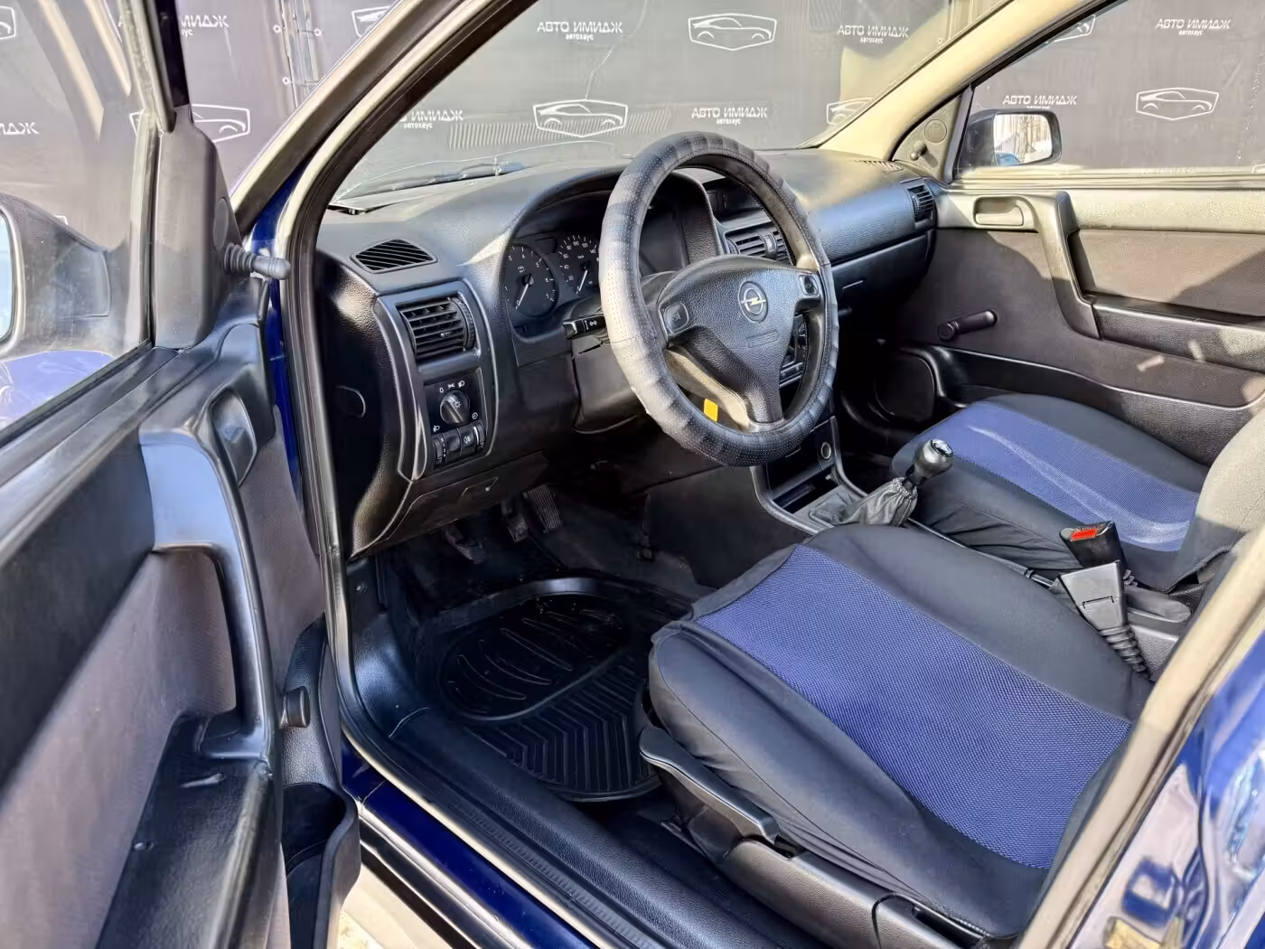 Opel Astra фото 14