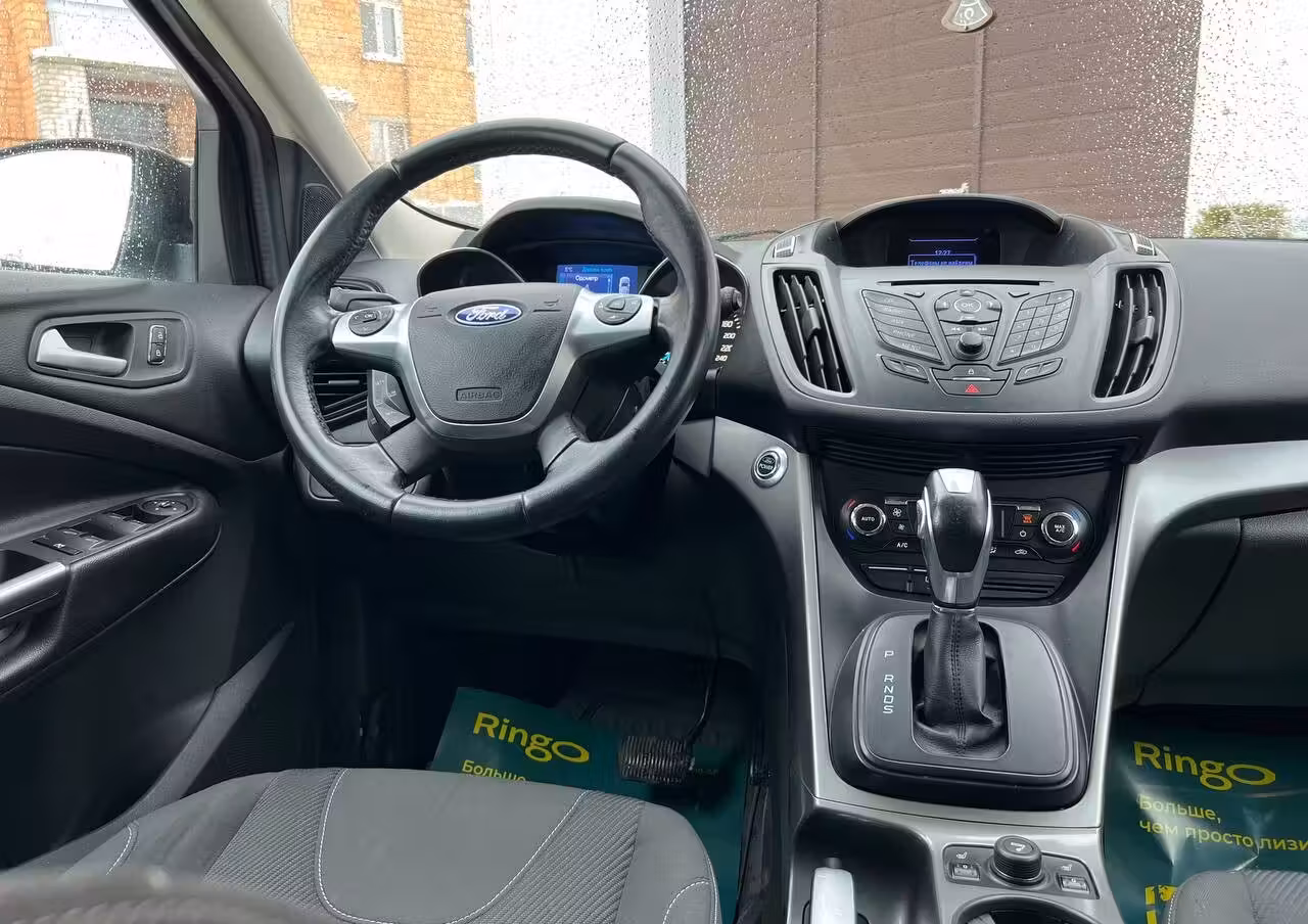 Ford Kuga фото 9