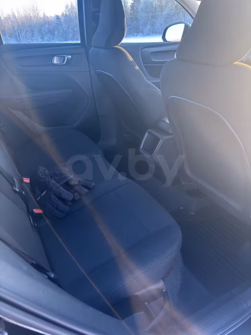 Volvo XC40 фото 13