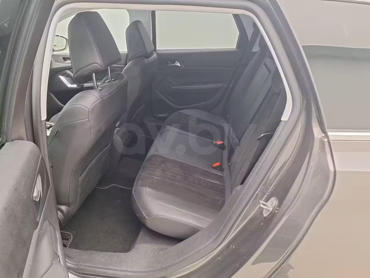 Peugeot 308 фото 6