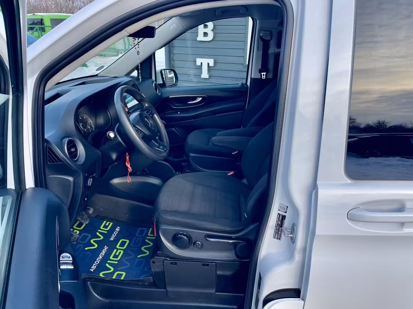 Mercedes-Benz Vito фото 20
