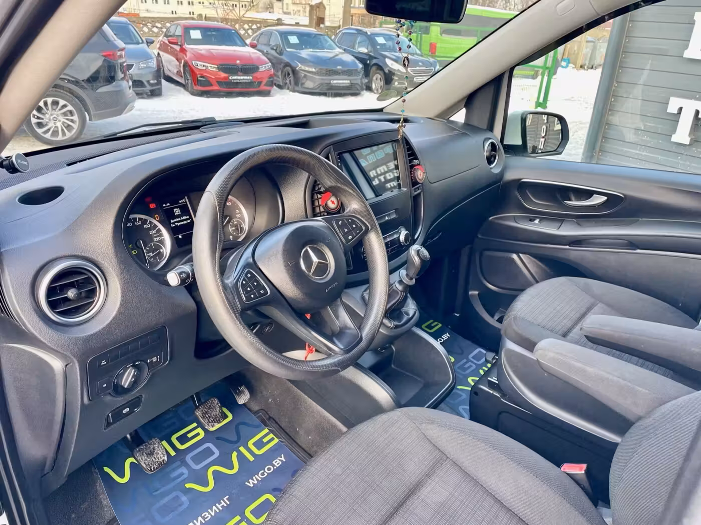 Mercedes-Benz Vito фото 19