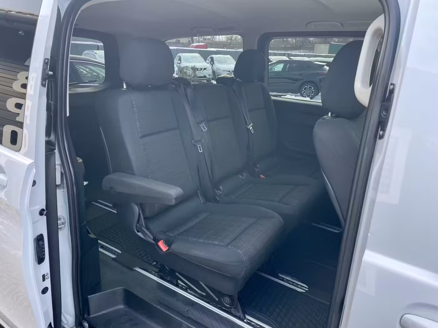 Mercedes-Benz Vito фото 23
