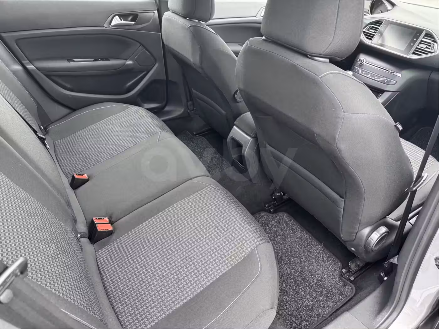Peugeot 308 фото 16
