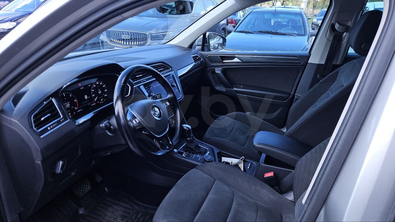 Volkswagen Tiguan фото 2