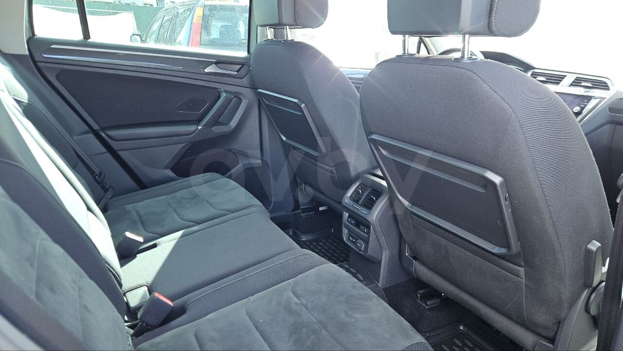 Volkswagen Tiguan фото 9