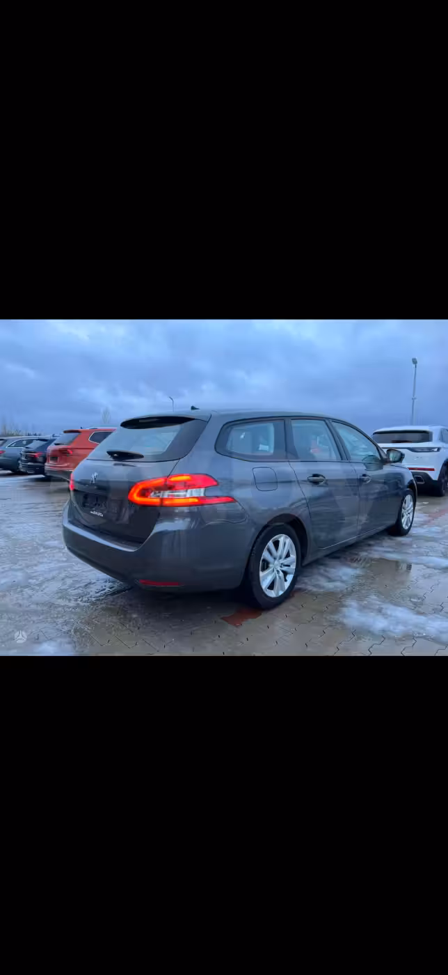 Peugeot 308 фото 3