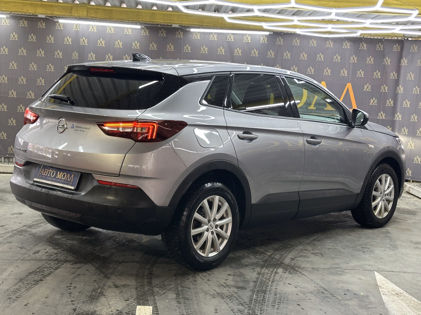 Opel Grandland X фото 9