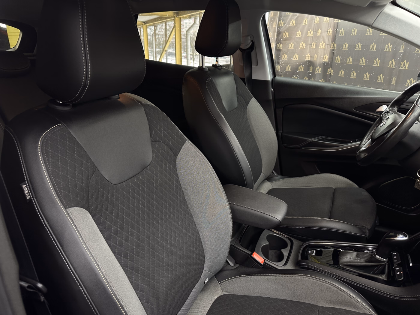 Opel Grandland X фото 22