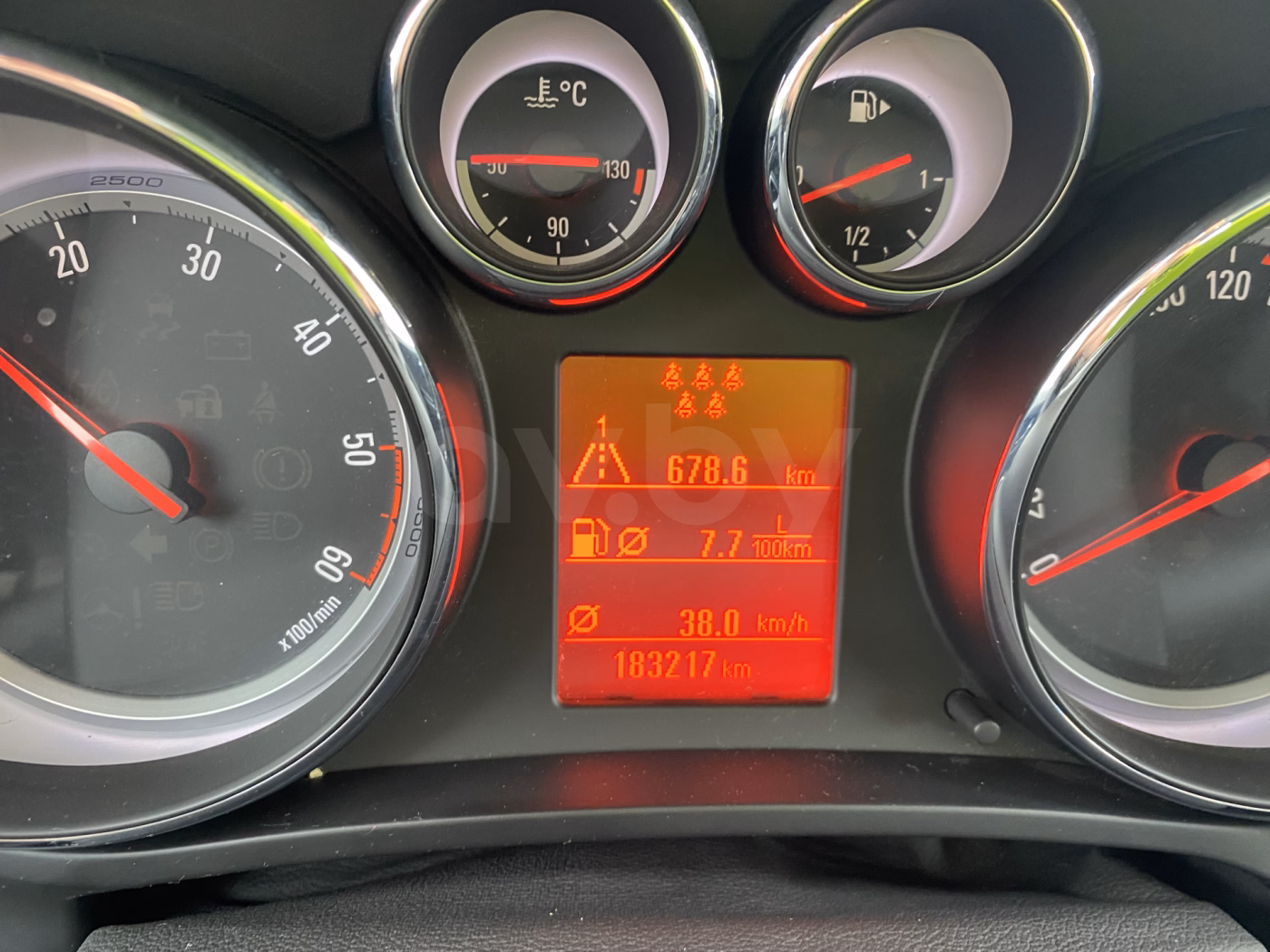 Opel Zafira фото 17