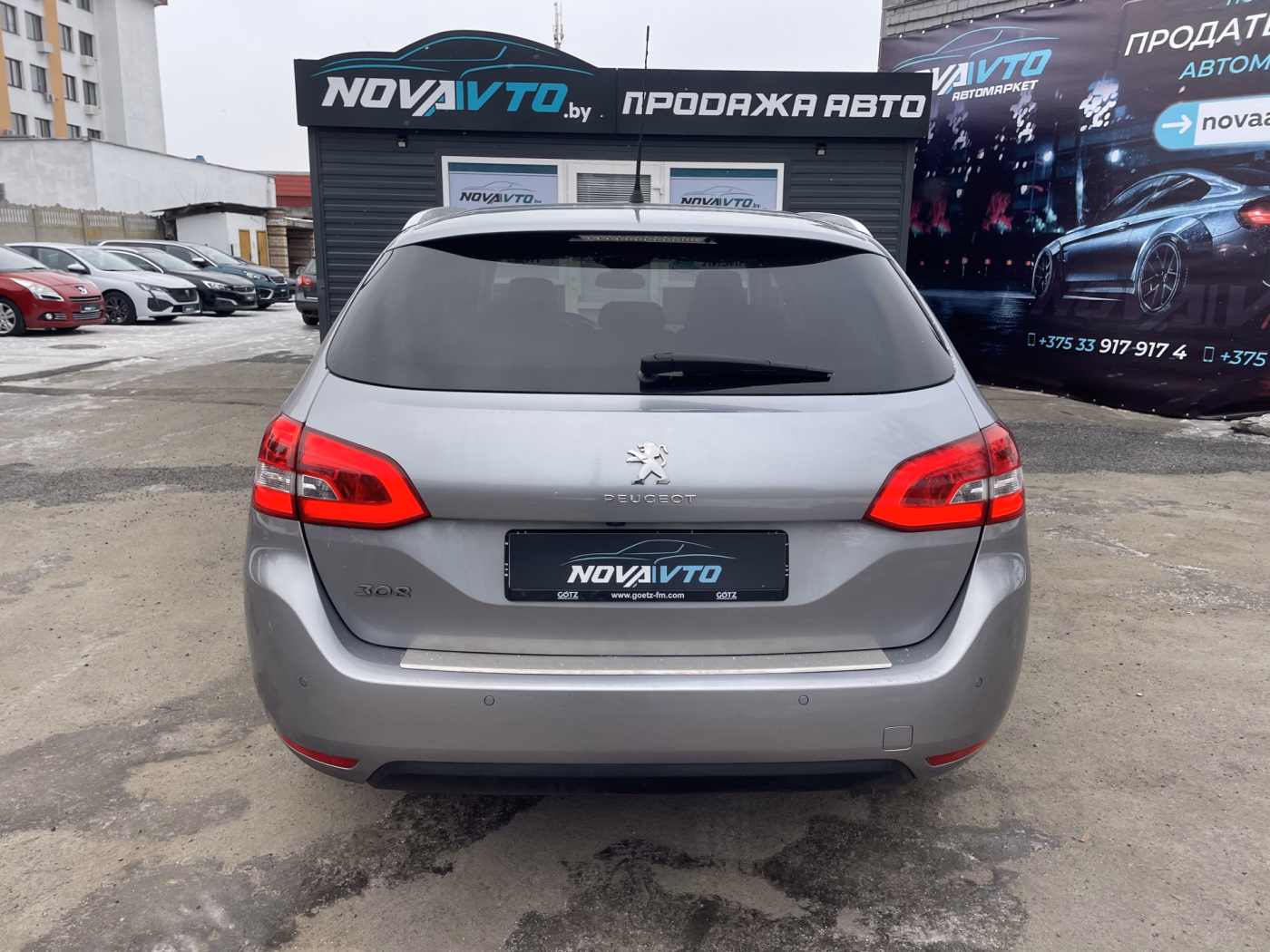 Peugeot 308 фото 5