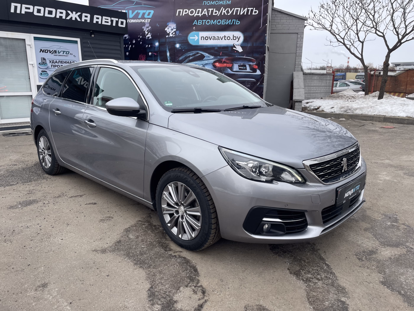 Peugeot 308 фото 3