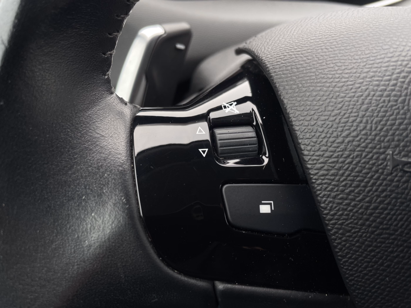 Peugeot 308 фото 21