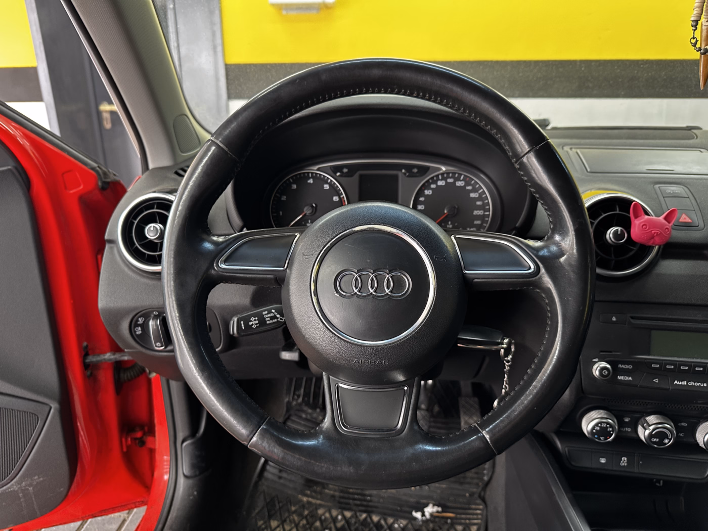 Audi A1 фото 11