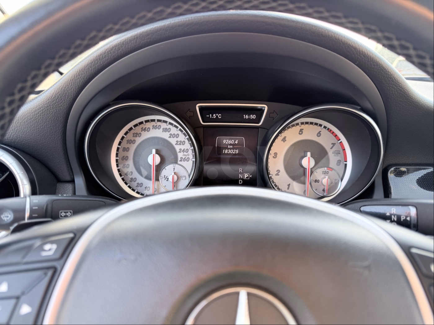 Mercedes-Benz CLA фото 14