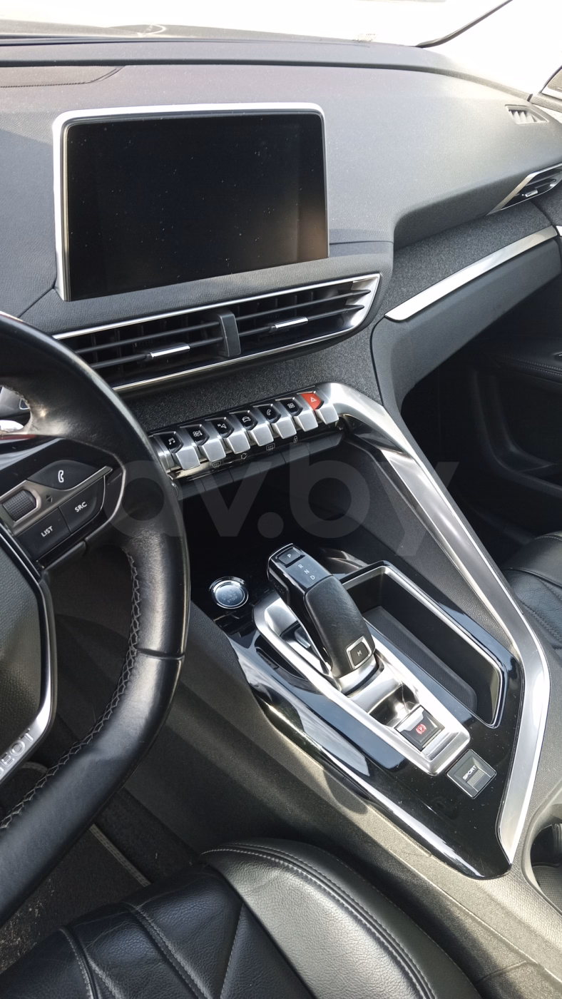 Peugeot 5008 фото 13