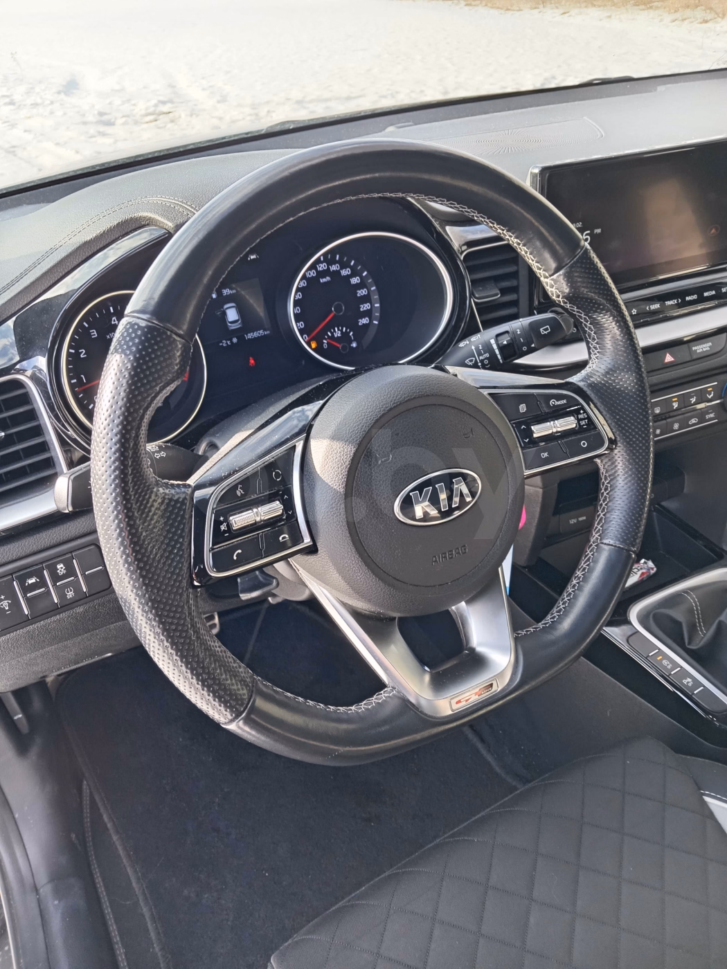 Kia Cee'd фото 9