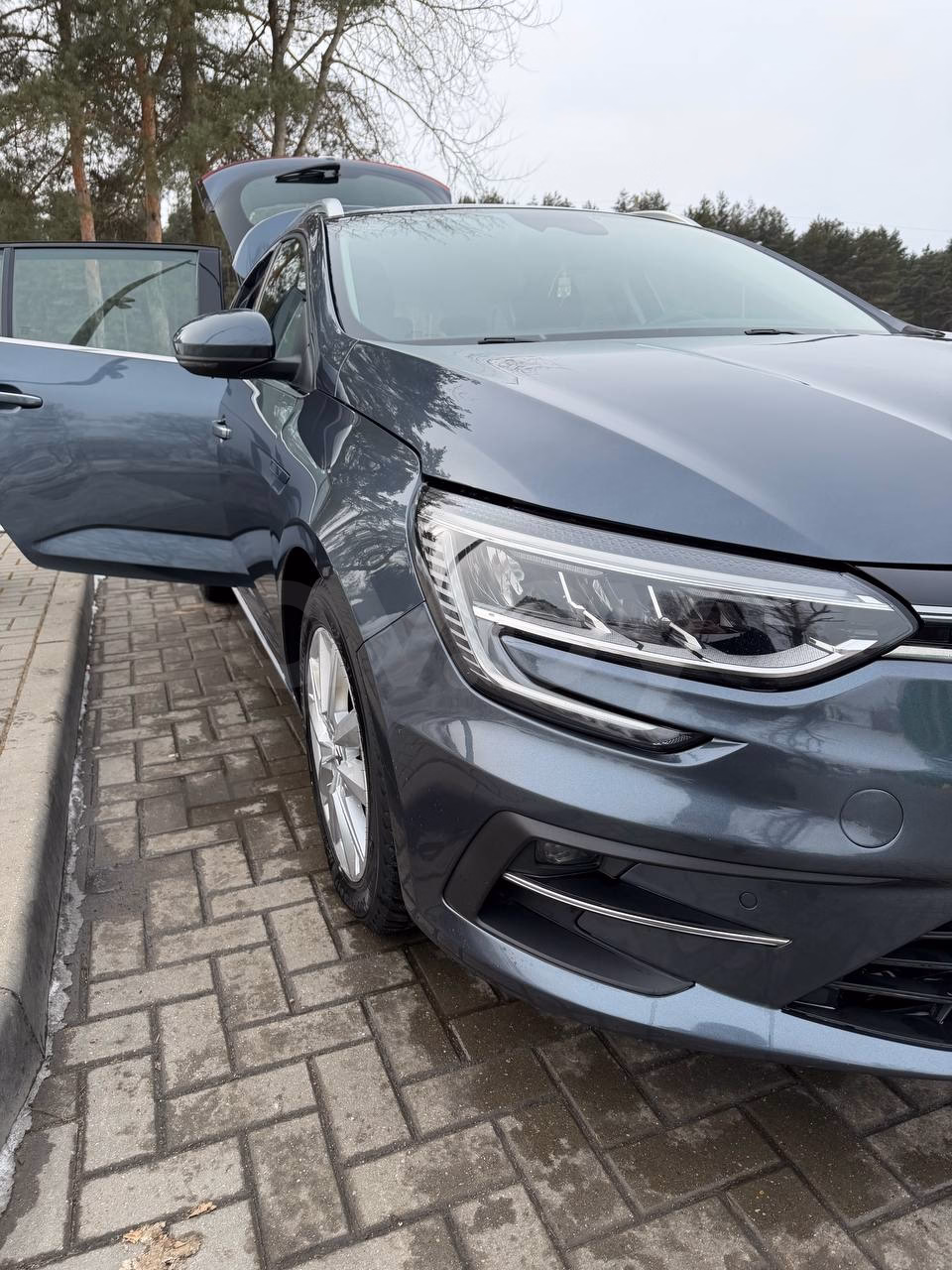 Renault Megane фото 7