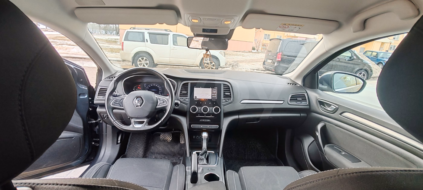 Renault Megane фото 14