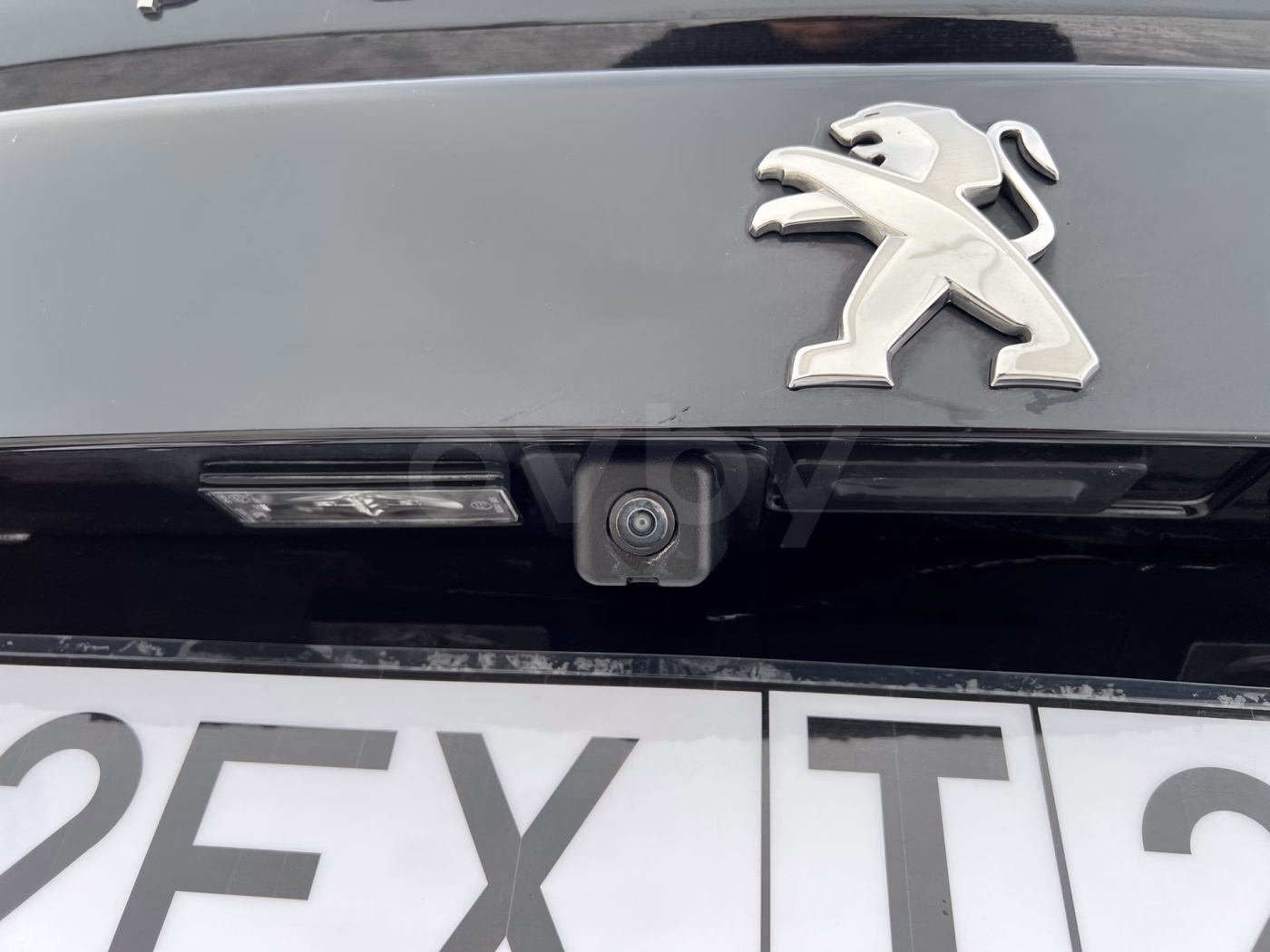 Peugeot 2008 фото 18