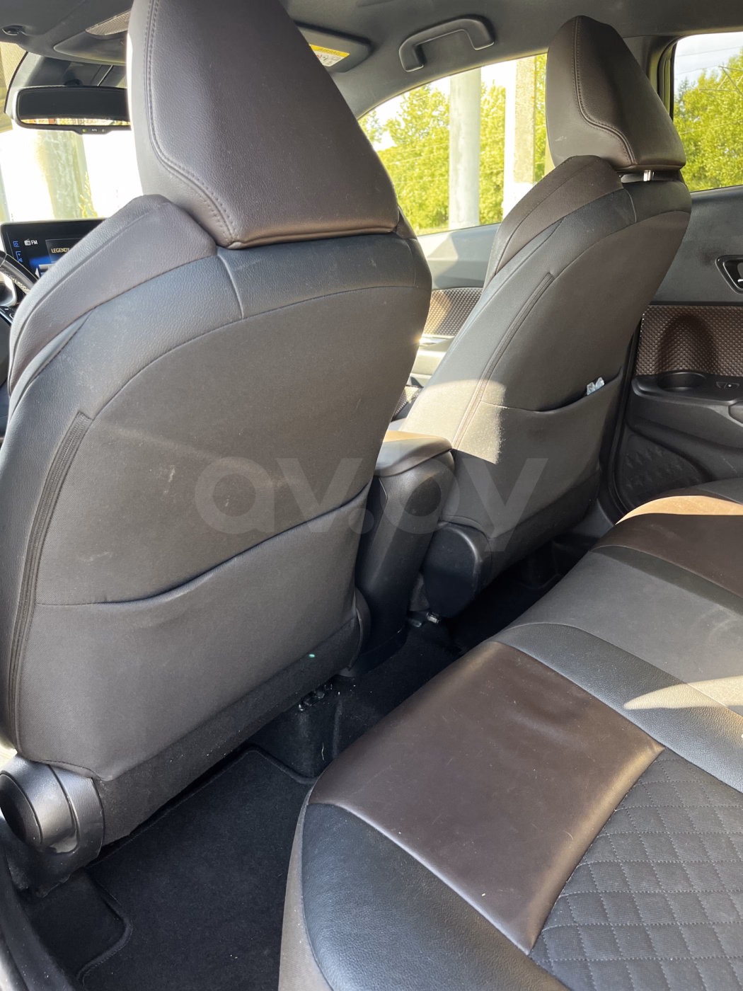 Toyota C-HR фото 11