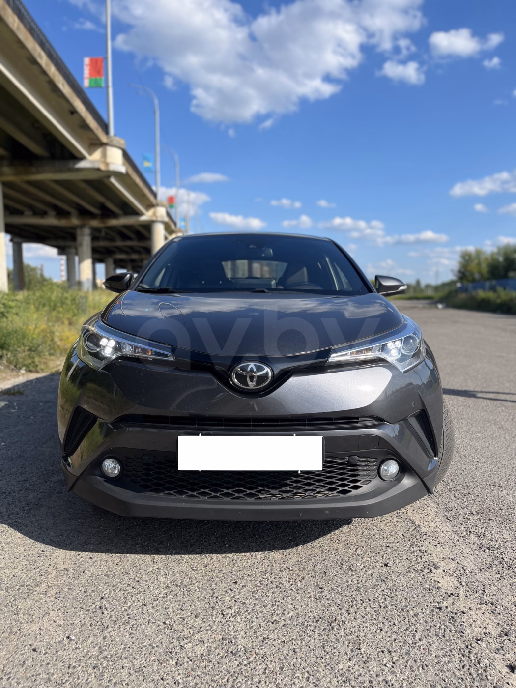 Toyota C-HR фото 6