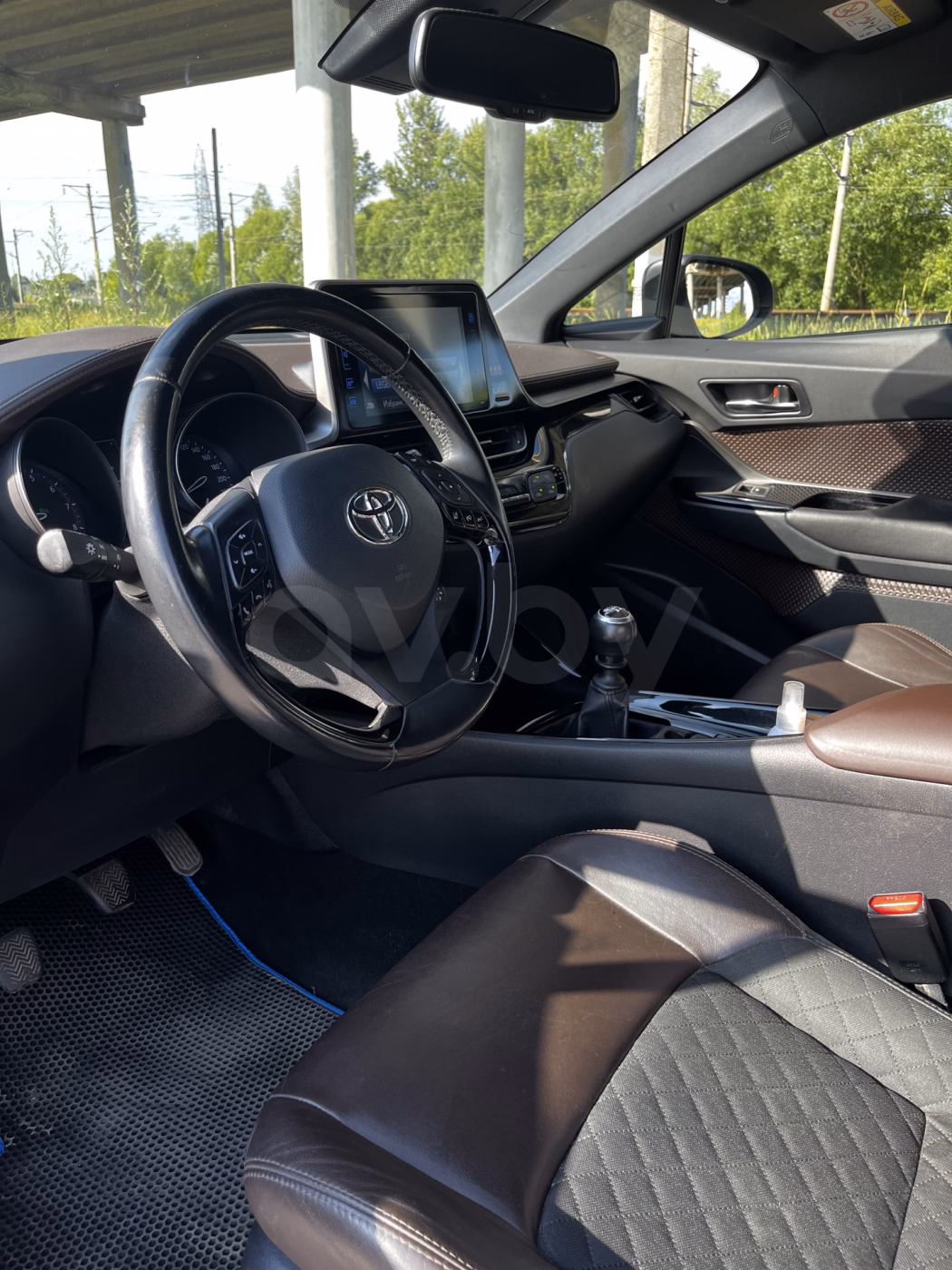 Toyota C-HR фото 8