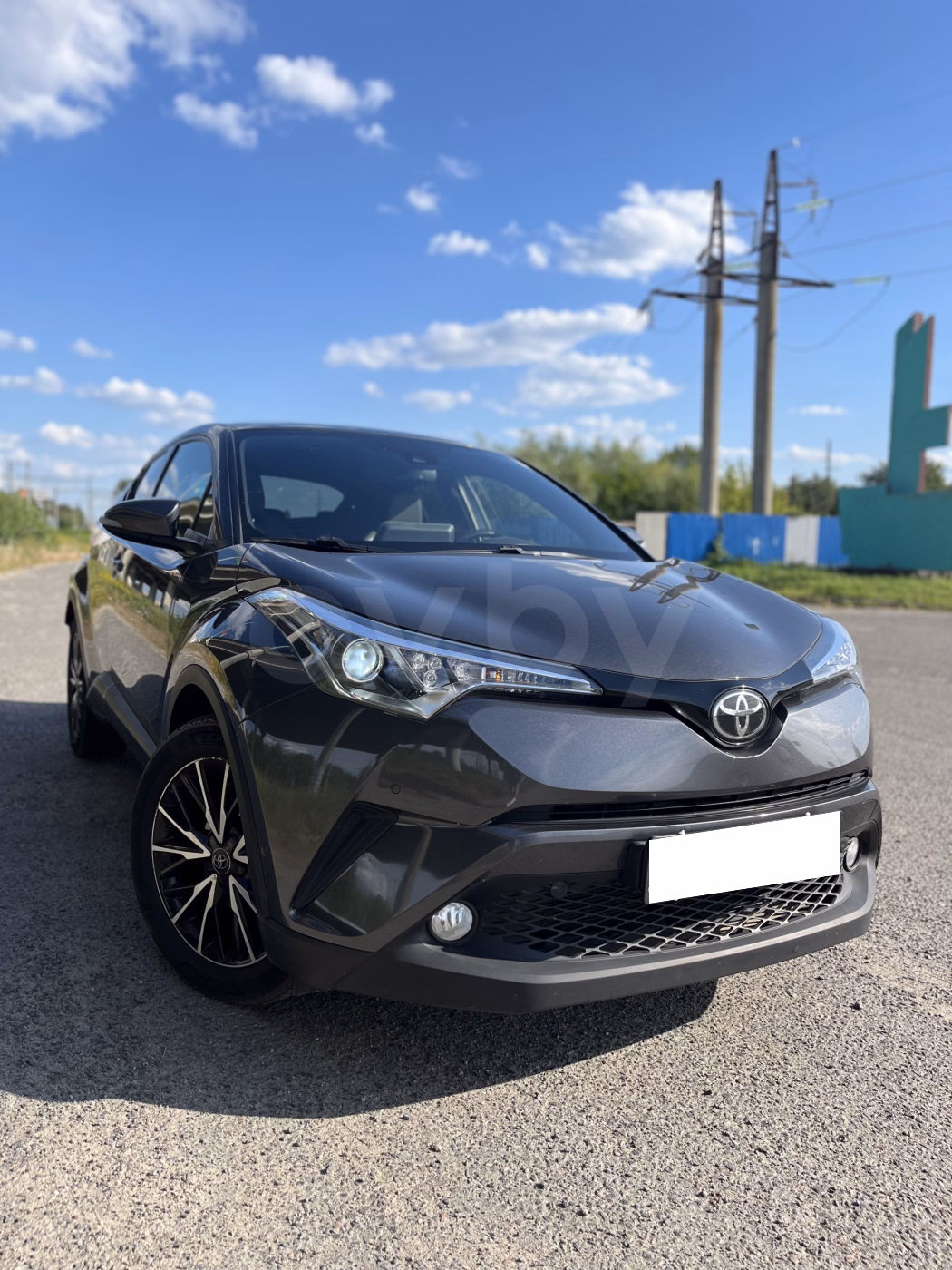 Toyota C-HR фото 7
