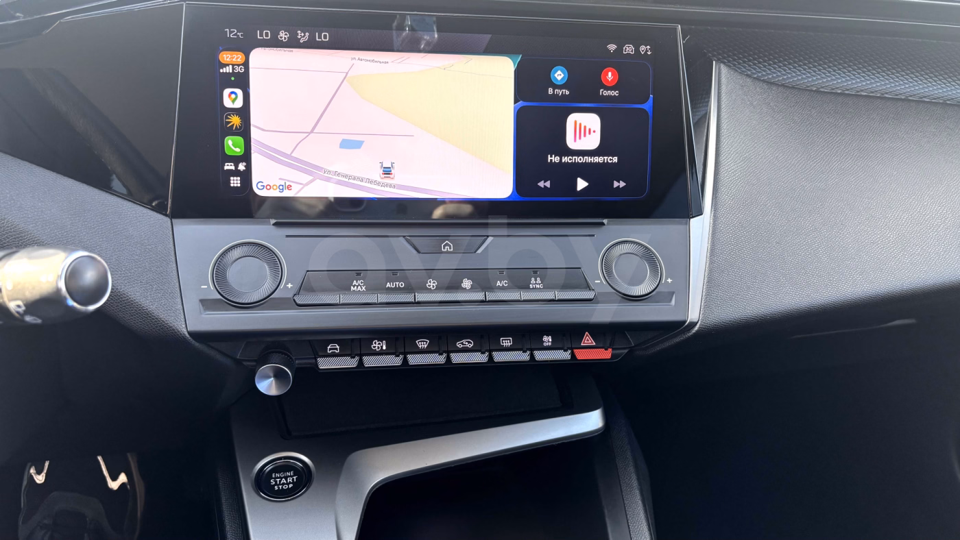 Peugeot 308 фото 11