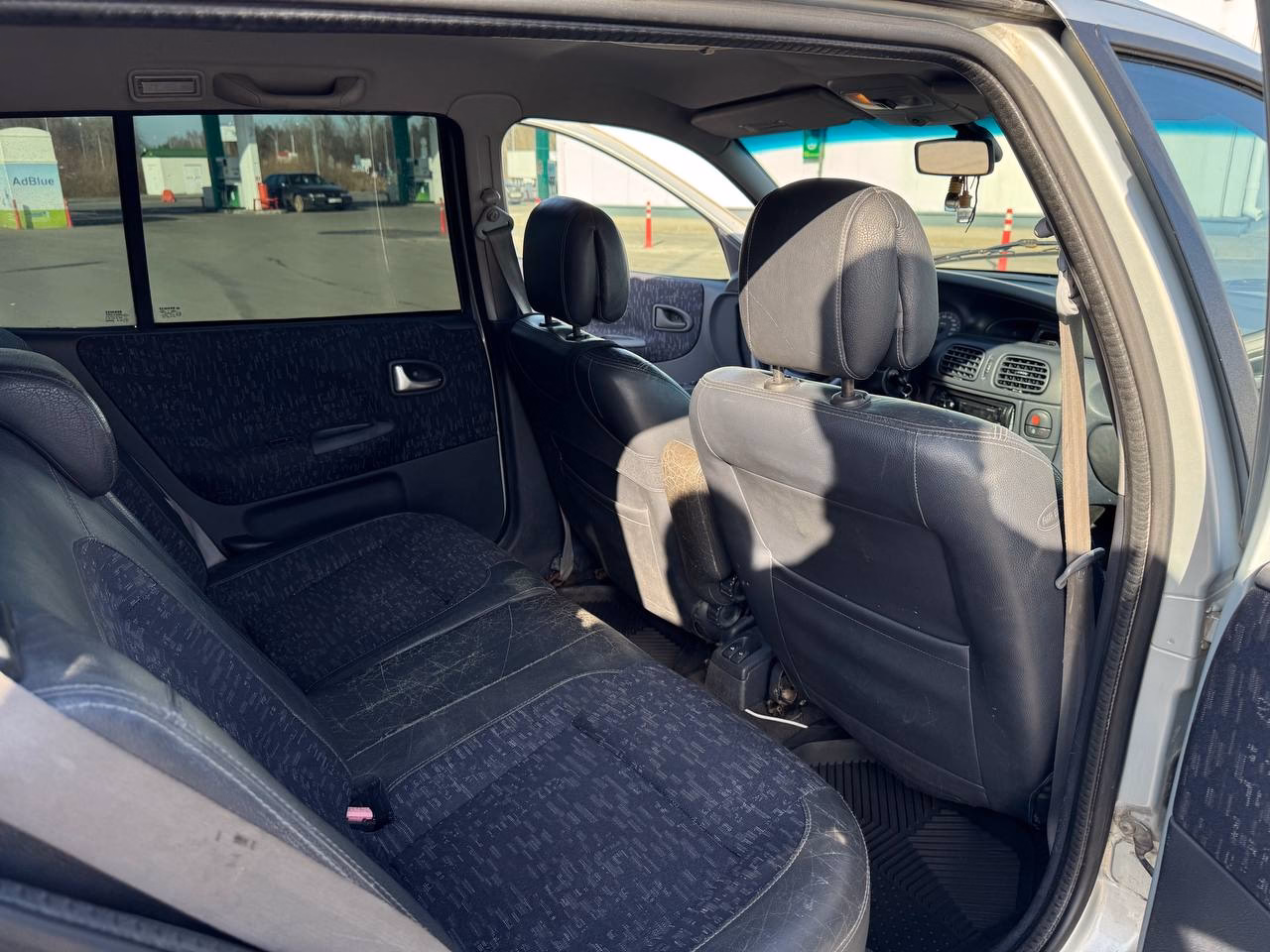 Renault Megane фото 19