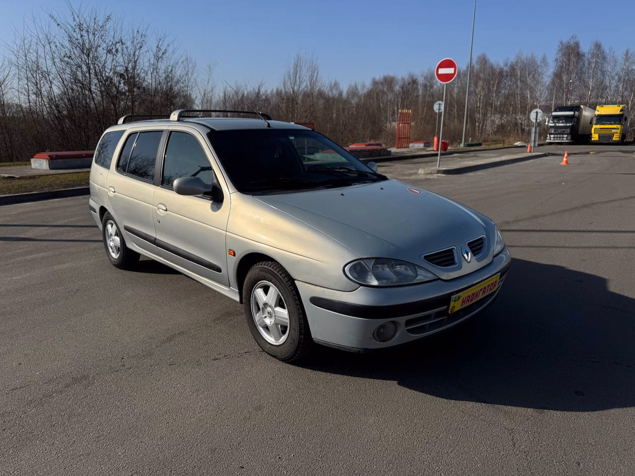 Renault Megane фото 8