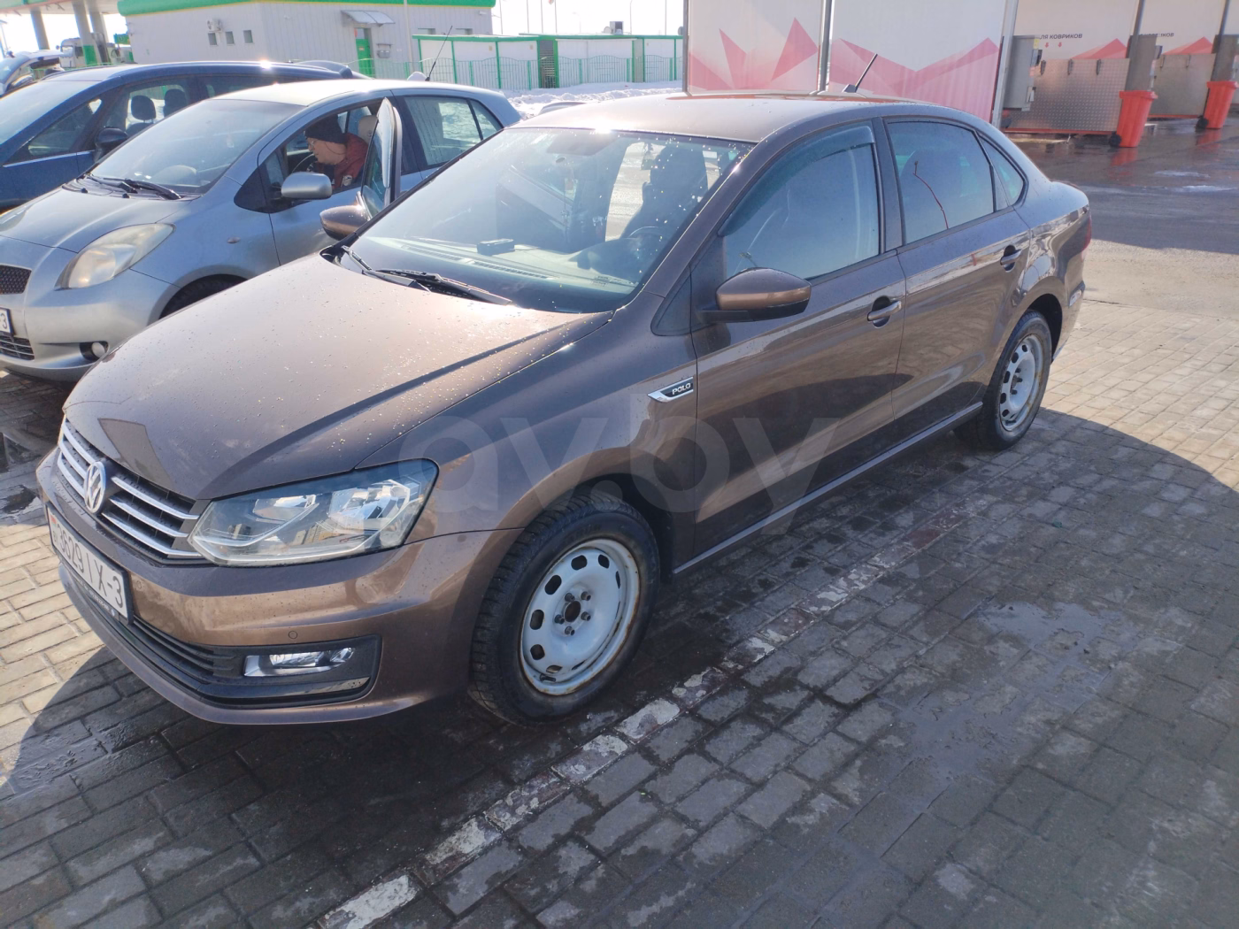 Volkswagen Polo Sedan фото 6